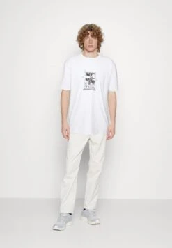 Minimum CHARLOS - T-Shirt Print - White -Herrenbekleidung 137e49ab3826407cb85dc9a4744b6bca