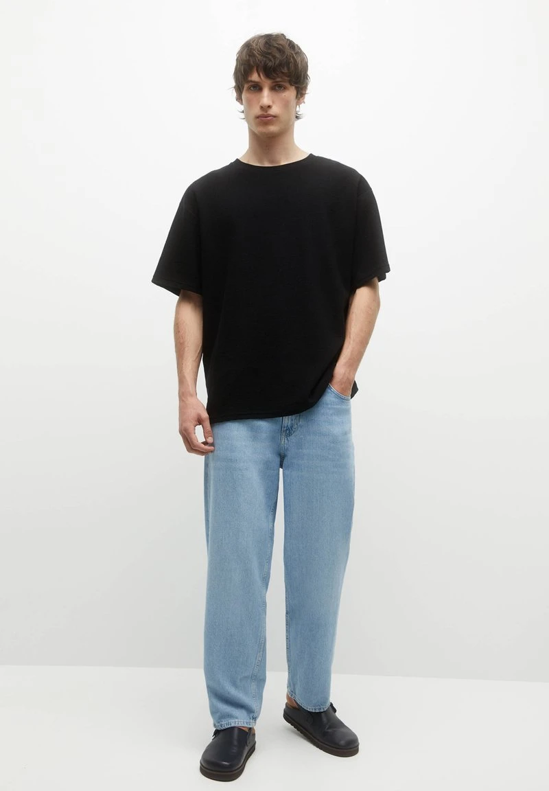 PULL & BEAR OTTOMAN - T-Shirt Basic - Black 4 PULL & BEAR OTTOMAN - T-Shirt Basic - Black – Bild 2