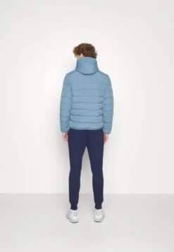 Lyle & Scott LIGHTWEIGHT PUFFER JACKET - Übergangsjacke - Skipton Blue 10 Lyle & Scott LIGHTWEIGHT PUFFER JACKET - Übergangsjacke - Skipton Blue -Herrenbekleidung 1c3555ee37a34cebae17f7a74640bac5