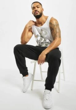 ROCAWEAR HERREN - Top - White 11 ROCAWEAR HERREN - Top - White -Herrenbekleidung 2dca913bc9fc4eb99fab6772e3d01f2e