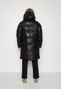 YOTEI - Wintermantel - Black 11 YOTEI - Wintermantel - Black -Herrenbekleidung 6c3b8fa945a540ef9cb70361698612c2