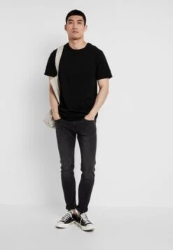 Only & Sons BASIC - T-Shirt Basic - Black -Herrenbekleidung 6e3c6d63ee7444f99b7973956f950364