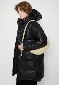 YOTEI - Wintermantel - Black 12 YOTEI - Wintermantel - Black -Herrenbekleidung 70b19a96a368463d8a241cb9277d2ca3