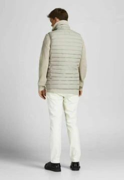 JACK&JONES Premium JJERECYCLE - Weste - Crockery -Herrenbekleidung 877a3fc67eac4548bca1e28149edb17b