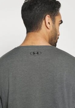 Under Armour SPORTSTYLE LEFT CHEST - Sport T-shirt - Pitch Gray Medium Heather/black -Herrenbekleidung c111af6150c64dd9ba36dfed21da0d78