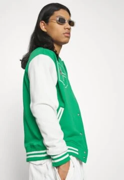 Converse CHUCK PATCH JACKET - Sweatjacke - Green -Herrenbekleidung cdab5671503045c1bae54c689a369813