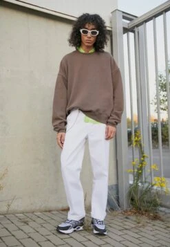 Herrenbekleidung -Herrenbekleidung d1c3ccb464f84437bf5b0efe953aeb60