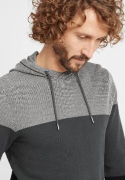 Blend BHSALADO - Kapuzenpullover - Black 11 Blend BHSALADO - Kapuzenpullover - Black -Herrenbekleidung d5567d8782444946b49cdc8fe827fb71