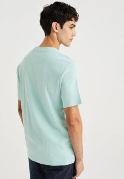 WE FASHION T-Shirt Basic - Green 10 WE FASHION T-Shirt Basic - Green -Herrenbekleidung e195dc9e05a74cfbb7e0170cc28bb724