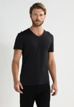 Pier One 2 PACK - T-Shirt Basic - Black 10 Pier One 2 PACK - T-Shirt Basic - Black -Herrenbekleidung f5ae58d798ac495dae21da6170c2b2ec