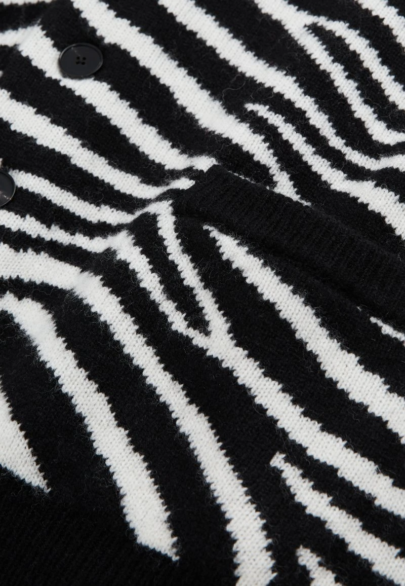 THE KOOPLES EN IMPRIMÉE ZÈBRE - Strickjacke - Black White 4 THE KOOPLES EN IMPRIMÉE ZÈBRE - Strickjacke - Black White – Bild 2