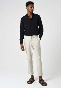 Businesshemd - Black -Herrenbekleidung fac22bb816fb4d71a3915e7a8385611c