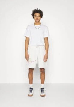 Nike Sportswear TEE AIR - T-Shirt Print - White -Herrenbekleidung fd157ef00dc84f61a7c9cd43b0752ee2